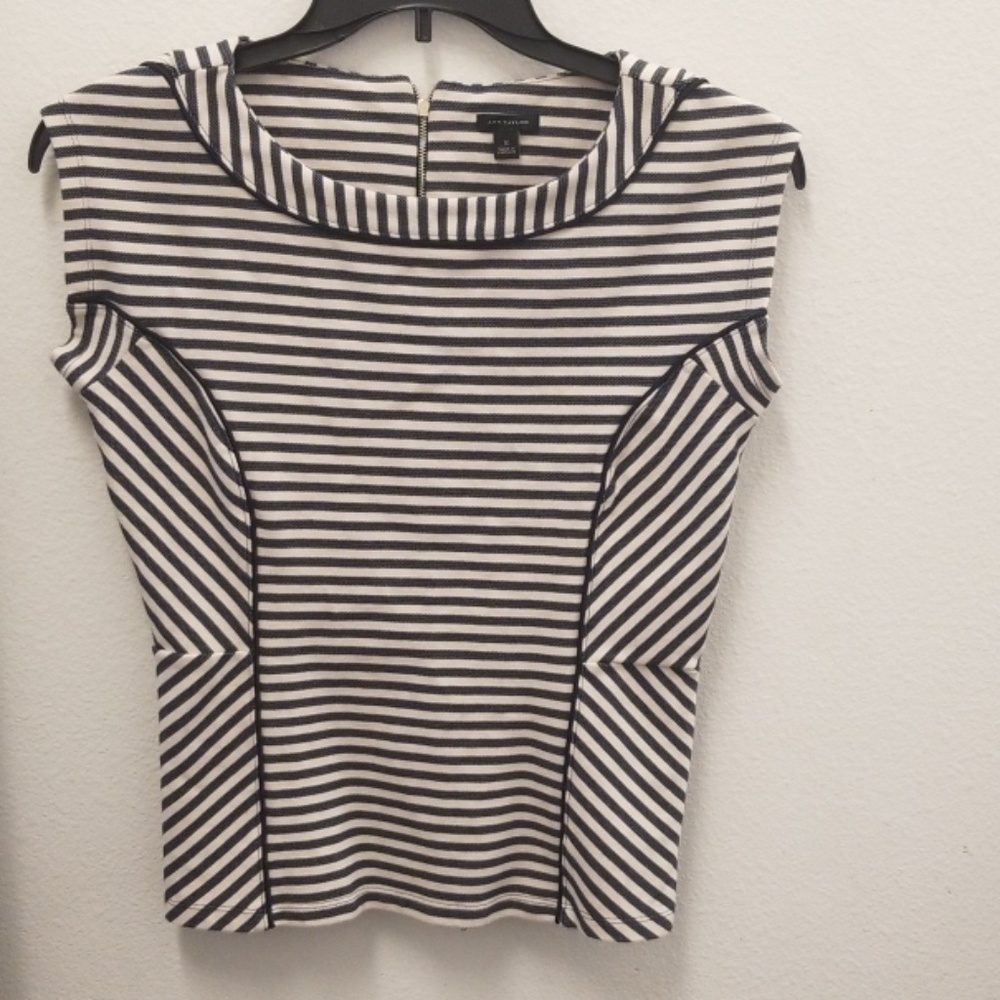 Tanktop - Picture 5 of 8